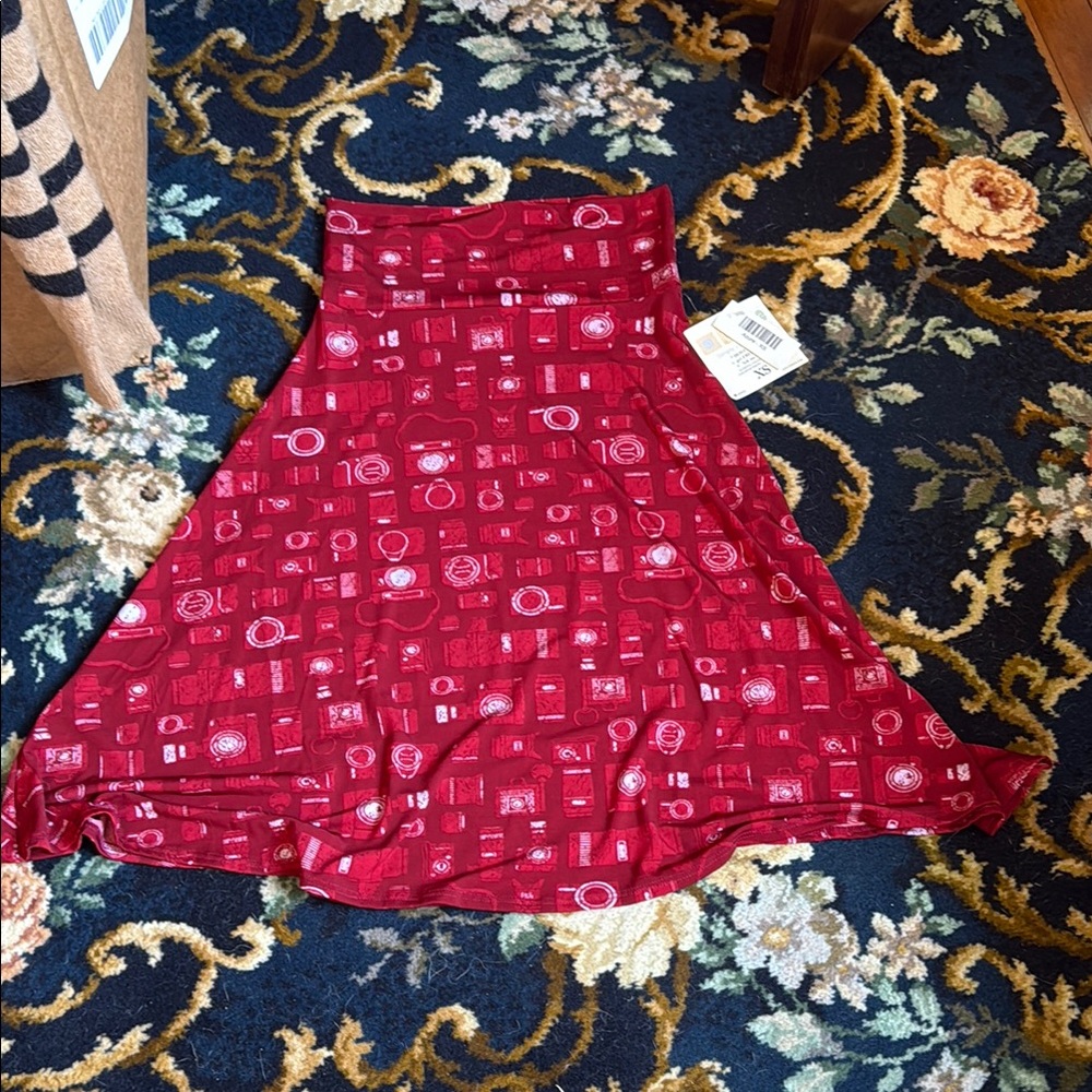 LuLaRoe Red and White camera motif  A-Line Midi Skirt-‎ NWT